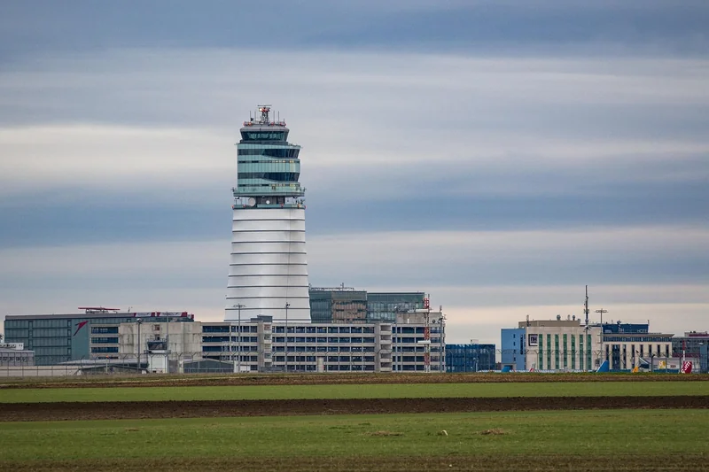 Le CTR en aviation : la zone de contrôle que les pilotes de drone doivent connaître